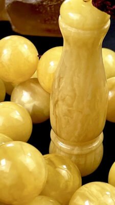 EXCLUSIVE CERTIFIED PREMIUM KALININGRAD NATURAL BALTIC AMBER ROSARY 36BEADS 130 GR.