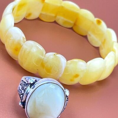 VINTAGE TIGER WHITE NATURAL BALTIC AMBER BRACELET & RING SETاسوار و محبس كهرمان ابيض تايكر